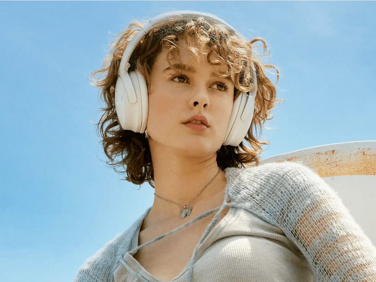 Bose QuietComfort Headphones - Refurbished